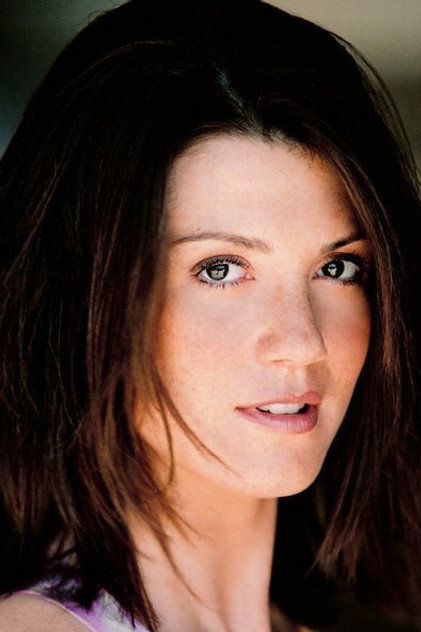 Zoe McLellan oyuncu görseli